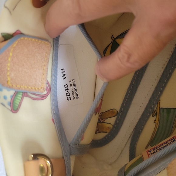 Dooney & Bourke vintage beach design coated canvas handbag - Picture 16 of 16